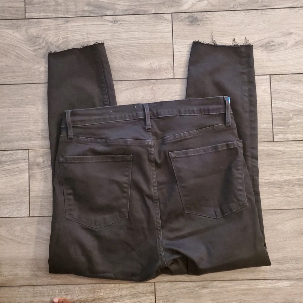 FRAME | Ali High Rise Cigarette Skinny Jeans in Black (Size 31) - Picture 3 of 10